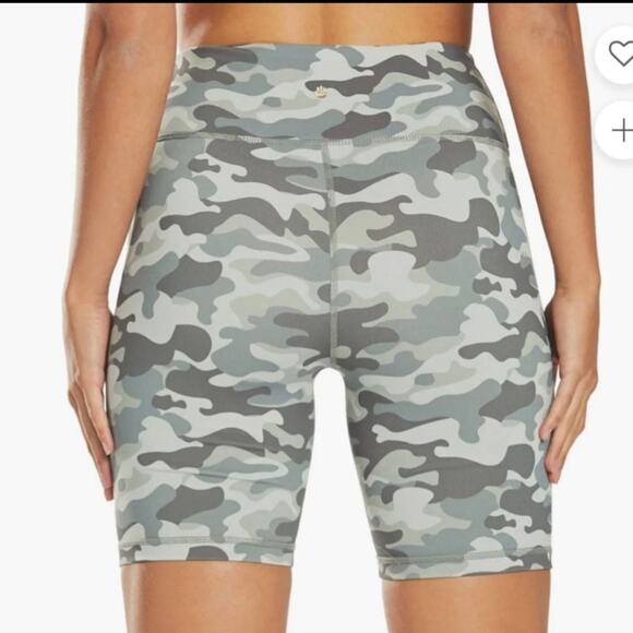 Spiritual Gangster Pants - Spiritual Gangster Camo Biker Shorts